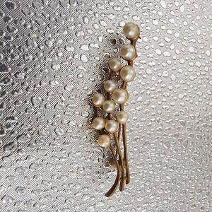 Vintage MCM Large Faux Pearl Brooch Pin Gold Tone Textured Floral Statement